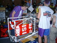 1999 frc151 pit robot // 640x480 // 64KB