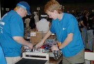 2001 2001ny2 frc663 pit robot team // 1280x873 // 100KB