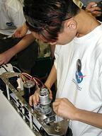 2002 2002cmp frc116 pit team // 360x480 // 42KB