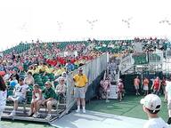 2002 2002cmp crowd // 480x360 // 57KB