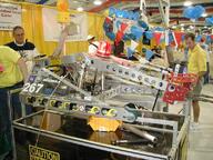 2001 2001cmp frc267 pit robot // 480x360 // 57KB