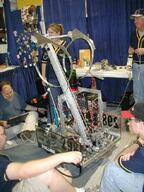 2001 2001cmp frc298 pit robot // 300x400 // 37KB