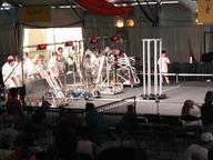 2001 2001cmp 2001cur frc116 match robot // 480x360 // 35KB