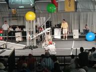2001 2001cmp 2001cur frc116 frc358 match robot // 480x360 // 37KB