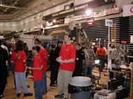 2001 2001va frc116 pit robot team // 480x360 // 48KB