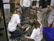 2003 2003cmp frc449 pit robot team // 800x600 // 95KB