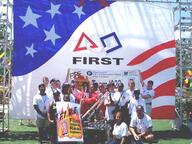2001 2001cmp frc322 robot team // 426x320 // 32KB