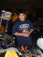 2002 2002swre frc184 offseason pit robot sweet_repeat sweet_repeat_iii team team_ford_first // 960x1280 // 292KB