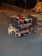2002 2002swre frc182 match offseason robot sweet_repeat sweet_repeat_iii team_ford_first // 960x1280 // 348KB