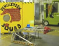 2001 robot shipping_crate // 100x78 // 4.0KB