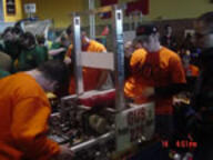 2003 2003ct pit robot // 144x108 // 6.3KB