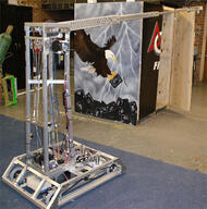 2005 frc358 robot shipping_crate // 500x504 // 86KB