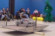 2001 frc145 mascot robot // 360x238 // 16KB
