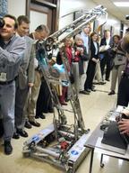 2001 2002 frc116 robot // 315x420 // 37KB