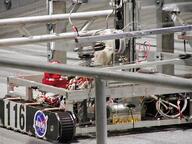 2003 2003va frc116 match robot // 480x360 // 44KB