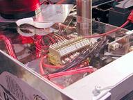 2003 2003va robot // 480x360 // 45KB