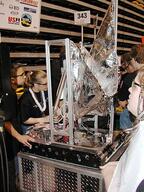 2003 2003va frc343 pit robot // 360x480 // 61KB