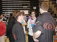 2003 2003va frc116 pit team // 480x360 // 50KB