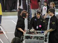 2003 2003md frc116 robot team // 480x360 // 39KB