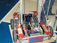 2003 2003md frc602 pit robot // 480x360 // 54KB