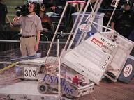 2003 2003md frc165 frc303 match robot // 480x360 // 52KB