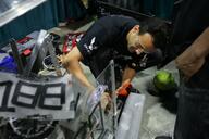 2006 2006cmp frc188 pit robot // 640x427 // 44KB