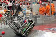 2006 2006cmp frc469 match robot // 640x427 // 83KB