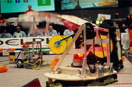 2001 2001cdi chief_delphi_invitational frc1 frc85 match robot // 300x199 // 100KB