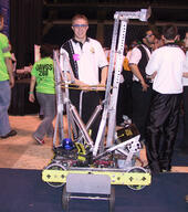 2003 frc1 robot // 300x338 // 105KB