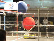 2008 frc1 match robot // 300x225 // 28KB