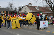 2010 frc1 team // 300x195 // 77KB