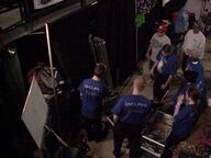 2004 frc397 pit team // 512x384 // 35KB