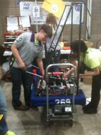 2014 2014mndu2 frc269 pit robot // 960x1280 // 107KB