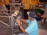 2003 2003iri frc447 indiana_robotics_invitational offseason pit robot // 636x480 // 71KB
