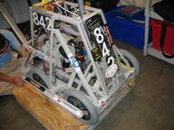 2004 frc842 robot // 800x600 // 80KB