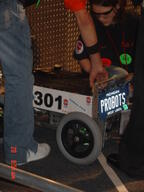 2004 2004dt frc301 match robot // 480x640 // 152KB
