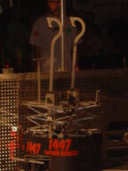 2004 2004dt frc1447 match robot // 480x640 // 143KB
