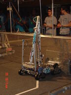 2004 2004dt frc235 match robot // 480x640 // 144KB