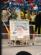 2007 frc869 match robot // 375x500 // 46KB