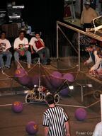 2004 2004nj frc869 match robot // 375x500 // 48KB