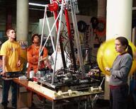 2001 frc191 robot // 720x576 // 79KB