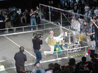2002 2002wa frc383 match robot woodie_flowers // 800x600 // 44KB