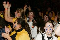 2012 2012or crowd // 1600x1064 // 183KB