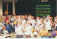 1995 1995cmp crowd // 563x391 // 42KB