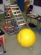 2001 frc42 robot // 532x709 // 26KB