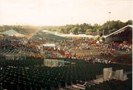 2000 2000cmp crowd // 437x296 // 39KB