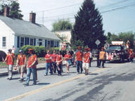 2002 frc140 team // 600x450 // 69KB
