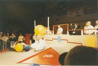 1995 1995nh frc90 match robot // 563x383 // 31KB
