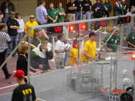 2002 2002bc battlecry frc126 frc166 match offseason robot team // 400x300 // 24KB