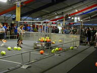 2002 2002cmp frc501 match robot // 600x450 // 345KB